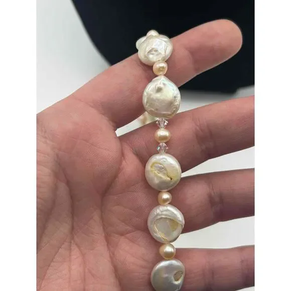 NWT Studio 9 Jewelry Pearl Floral Design  Necklace Earring Set - Picture 4 of 6